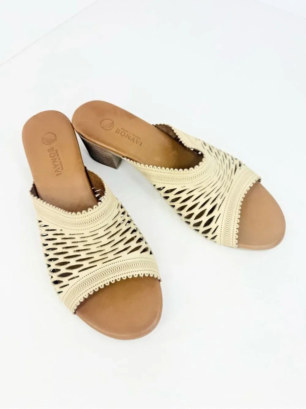 Bonavi SONIA Beige Leather Laser Cut Scalloped Edge Stacked Heel Slide Sandals